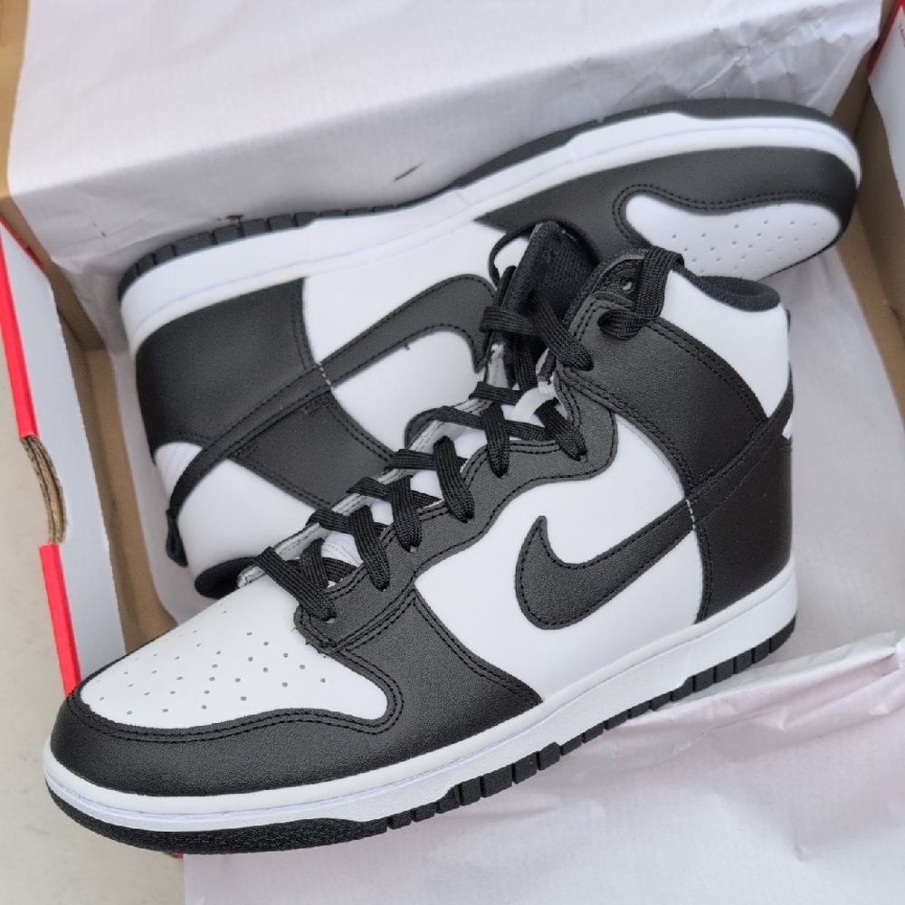 Nike Dunk High Retro - Panda - Men's Size 10.5 ( DD1399-105 )
